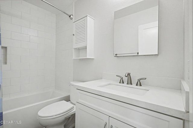1694 Tiburon Court, Thousand Oaks, CA 91362
