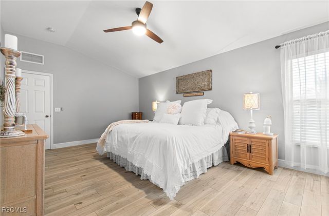 4656 Varsity CIR, Lehigh Acres, FL 33971