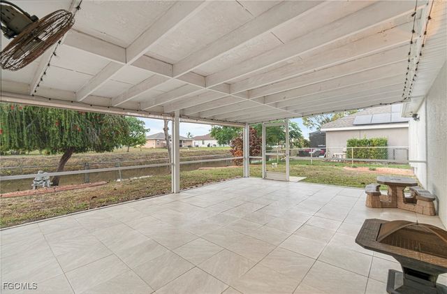 4656 Varsity CIR, Lehigh Acres, FL 33971