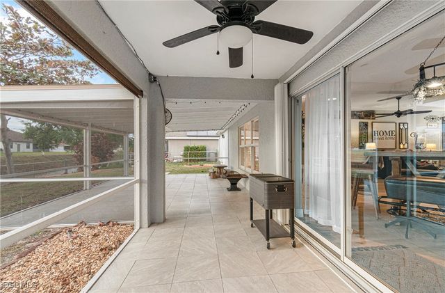 4656 Varsity CIR, Lehigh Acres, FL 33971