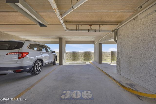 382 S FLETCHER Avenue 306, Fernandina Beach, FL 32034