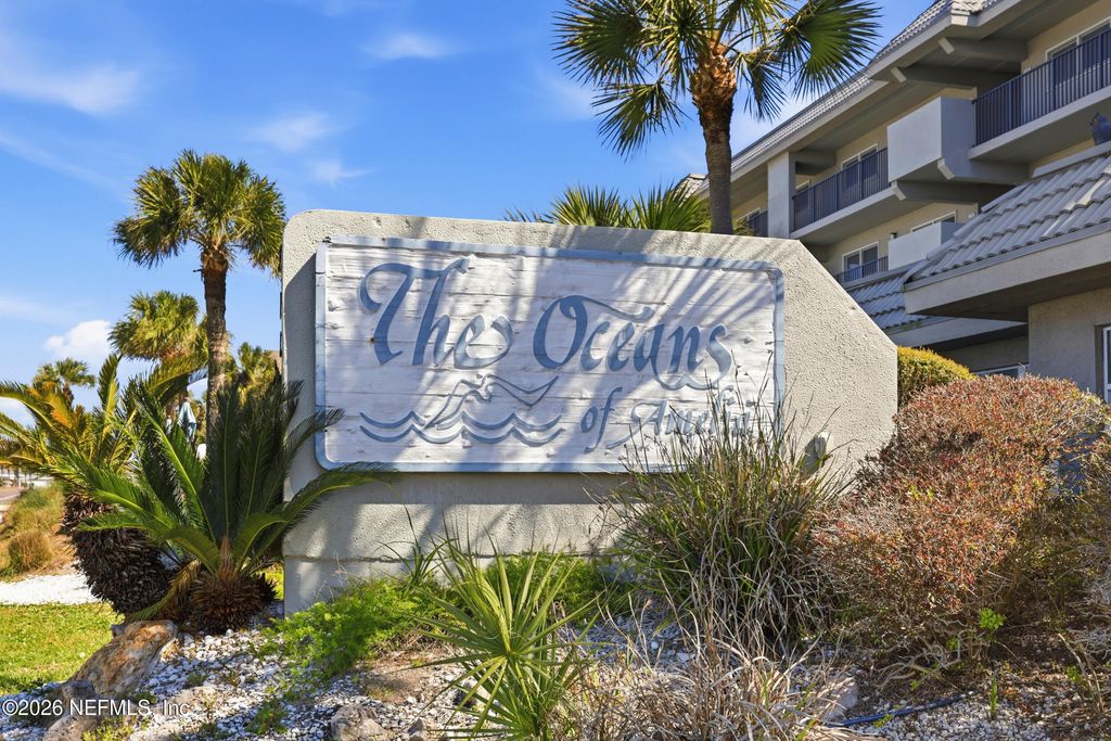 382 S FLETCHER Avenue 306, Fernandina Beach, FL 32034