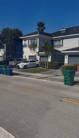 3568 NW 13th St, Lauderhill, FL 33311