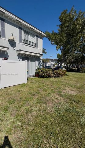 3568 NW 13th St, Lauderhill, FL 33311