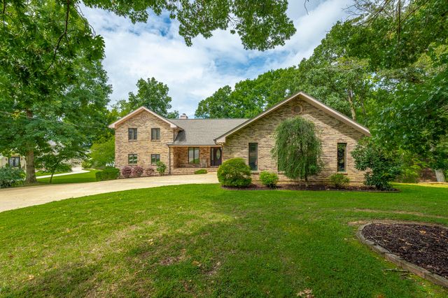 12003 Oak Cove Lane, Soddy Daisy, TN 37379