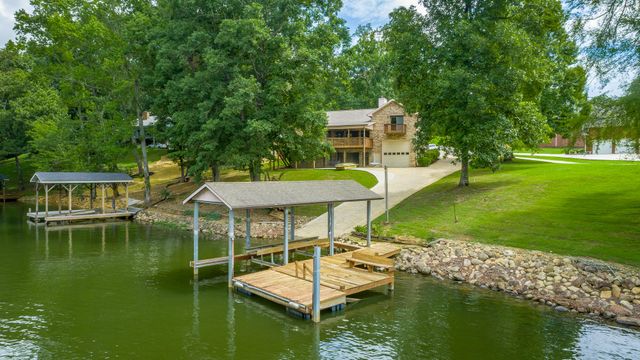 12003 Oak Cove Lane, Soddy Daisy, TN 37379