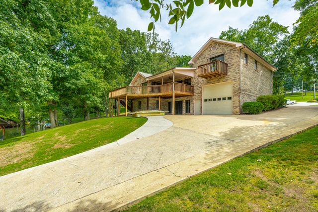 12003 Oak Cove Lane, Soddy Daisy, TN 37379