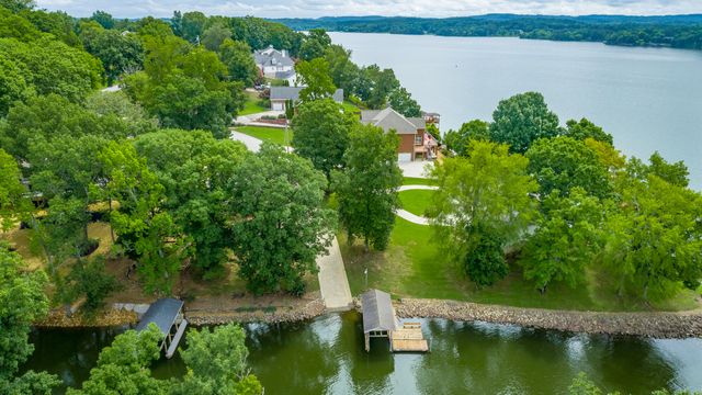 12003 Oak Cove Lane, Soddy Daisy, TN 37379