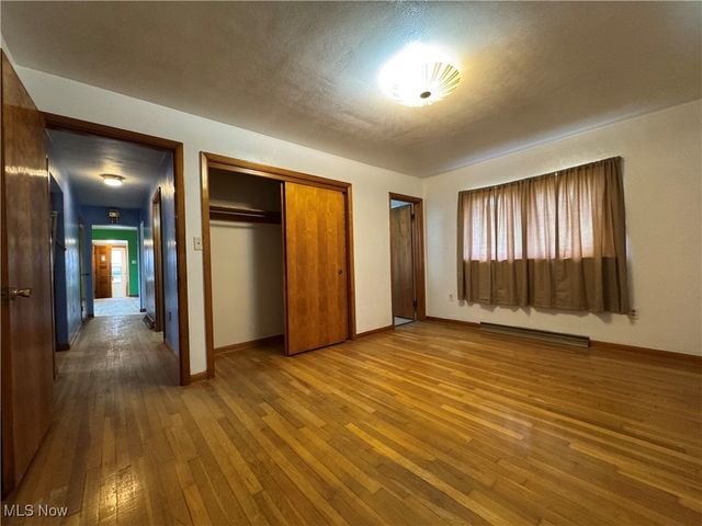 1511 N 9th Street, Martins Ferry, OH 43935