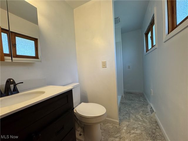 1511 N 9th Street, Martins Ferry, OH 43935