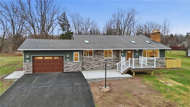 496 Ontario Drive, Ontario, NY 14519