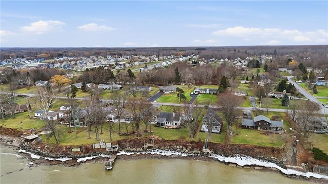 496 Ontario Drive, Ontario, NY 14519