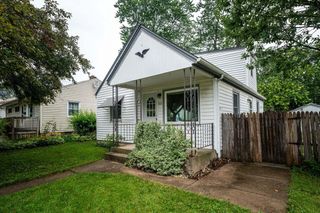 7816 W Palmetto AVENUE, Milwaukee, WI 53218