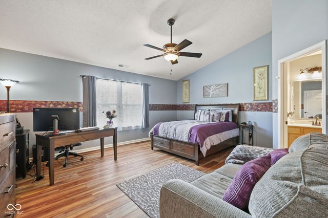 1896 Central Park Boulevard W, Greenwood, IN 46143