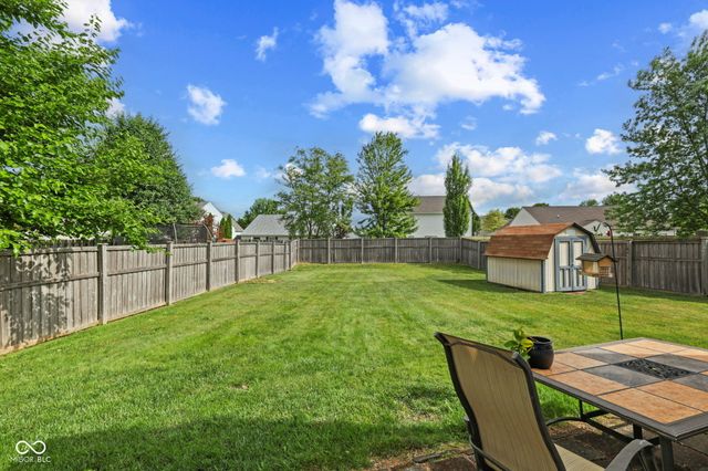 1896 Central Park Boulevard W, Greenwood, IN 46143