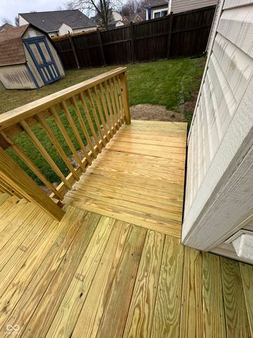 1896 Central Park Boulevard W, Greenwood, IN 46143