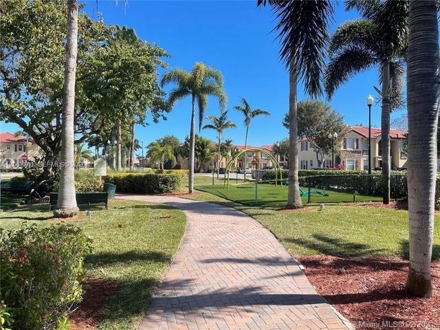 1395 NE 33rd Avenue 206-26, Homestead, FL 33033