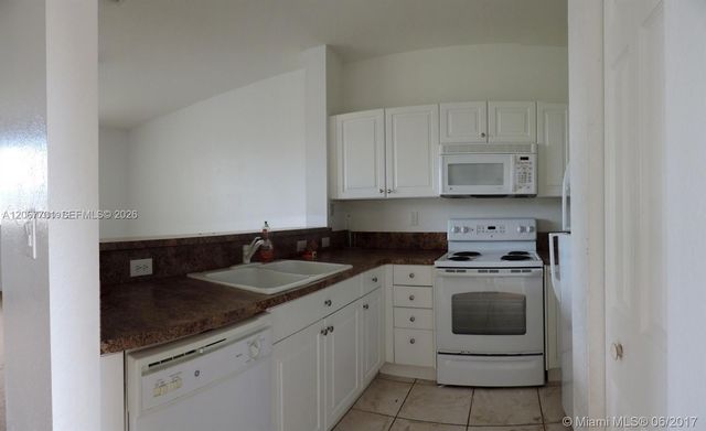 1395 NE 33rd Avenue 206-26, Homestead, FL 33033