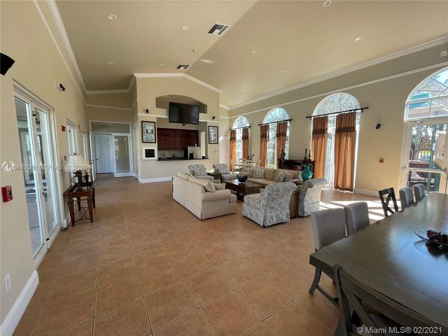 1395 NE 33rd Avenue 206-26, Homestead, FL 33033