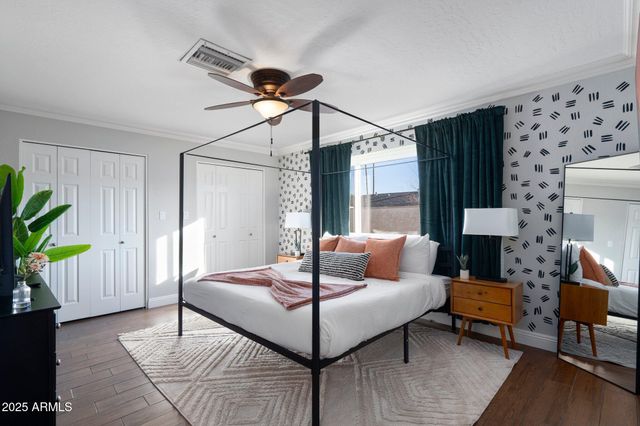 8213 E WHITTON Avenue, Scottsdale, AZ 85251