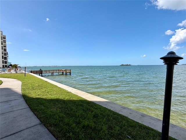 300 WOODETTE DRIVE 504B, Dunedin, FL 34698