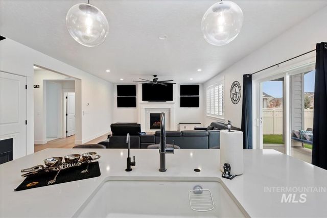 11650 W Vin Santo Dr, Nampa, ID 83686