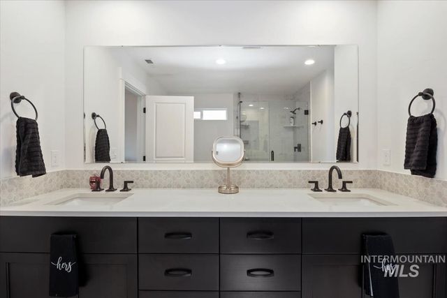 11650 W Vin Santo Dr, Nampa, ID 83686