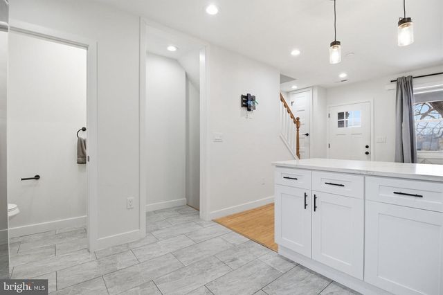 1621 LYMAN PL NE, Washington, DC 20002