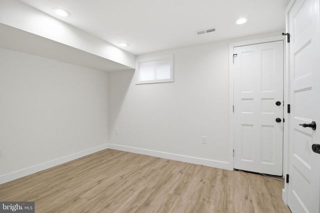 1621 LYMAN PL NE, Washington, DC 20002