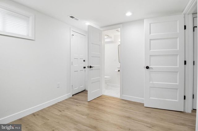 1621 LYMAN PL NE, Washington, DC 20002