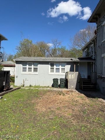672 3rd Street SE, Massillon, OH 44646