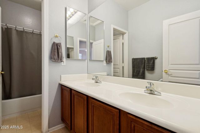 13556 W MONTEBELLO Avenue, Litchfield Park, AZ 85340