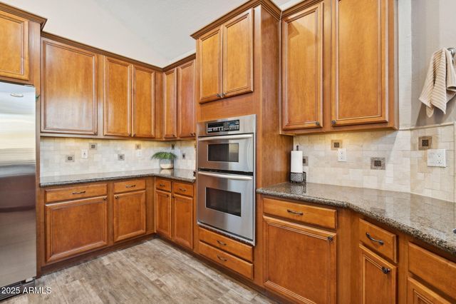 13556 W MONTEBELLO Avenue, Litchfield Park, AZ 85340