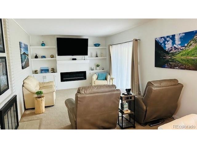 7862 E Briarwood Blvd, Centennial, CO 80112
