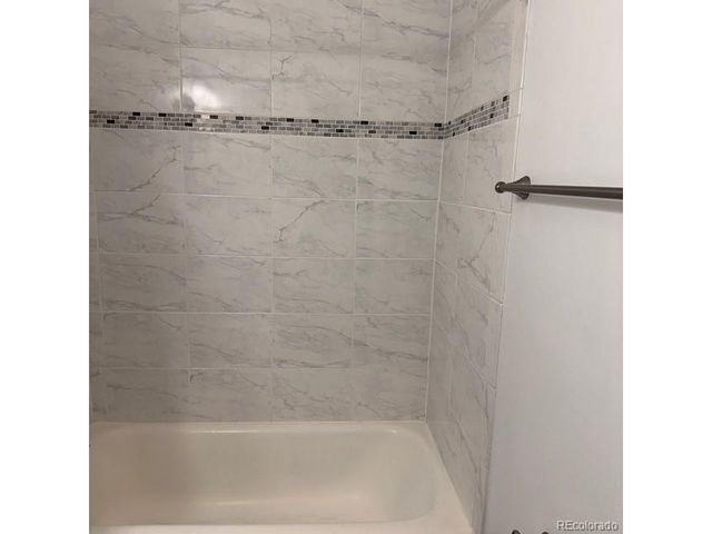 7862 E Briarwood Blvd, Centennial, CO 80112