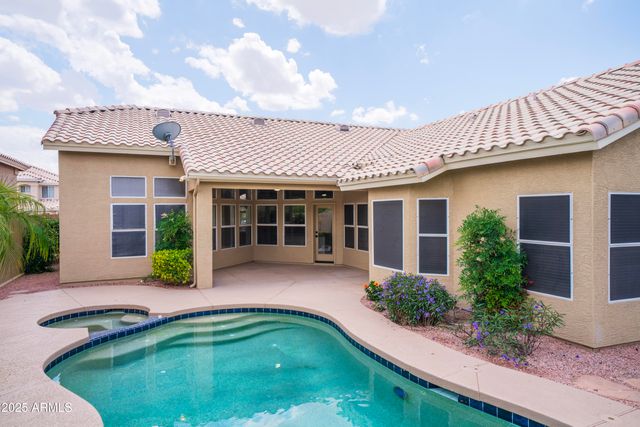 6388 W DONALD Drive, Glendale, AZ 85310