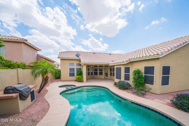 6388 W DONALD Drive, Glendale, AZ 85310