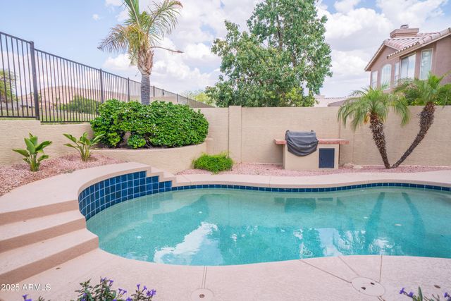 6388 W DONALD Drive, Glendale, AZ 85310