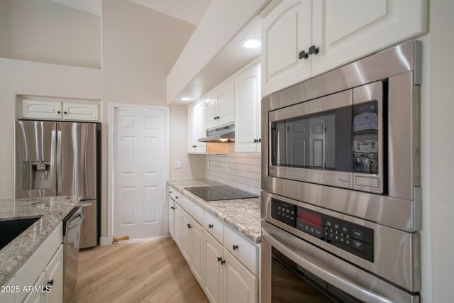 6388 W DONALD Drive, Glendale, AZ 85310