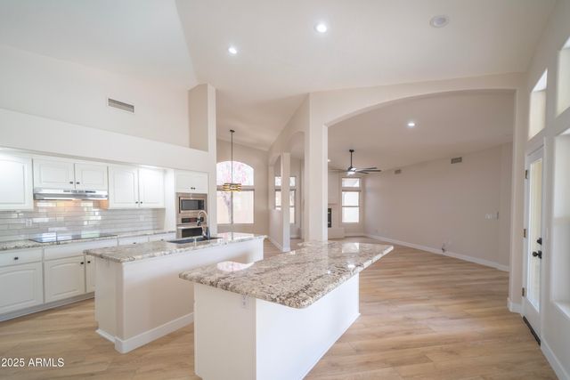 6388 W DONALD Drive, Glendale, AZ 85310