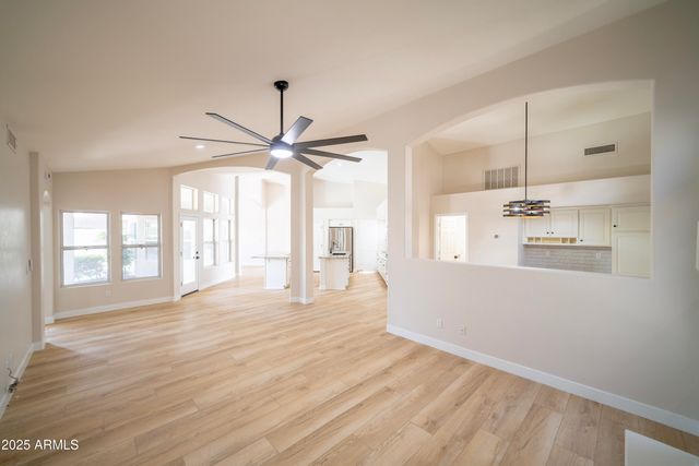 6388 W DONALD Drive, Glendale, AZ 85310