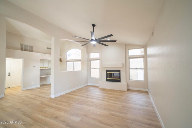 6388 W DONALD Drive, Glendale, AZ 85310