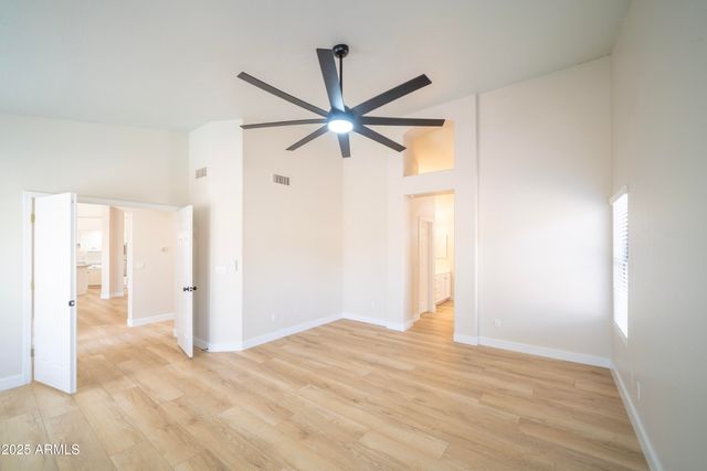 6388 W DONALD Drive, Glendale, AZ 85310
