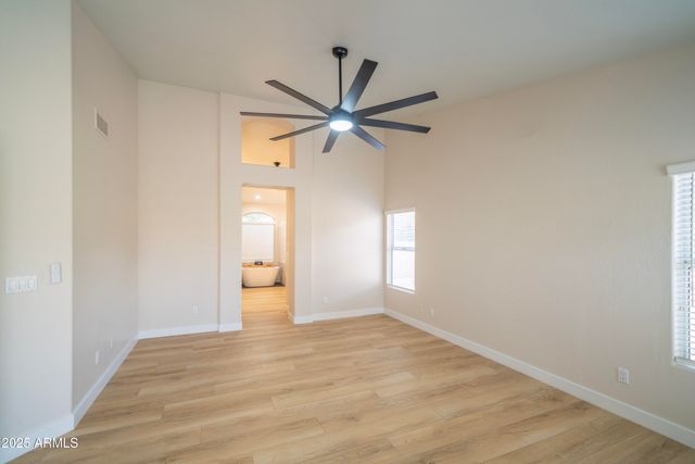 6388 W DONALD Drive, Glendale, AZ 85310