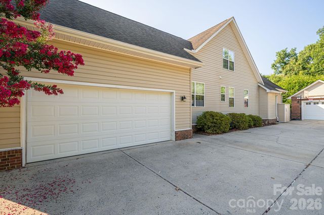 961 Colleton Meadow Drive 37, Clover, SC 29710