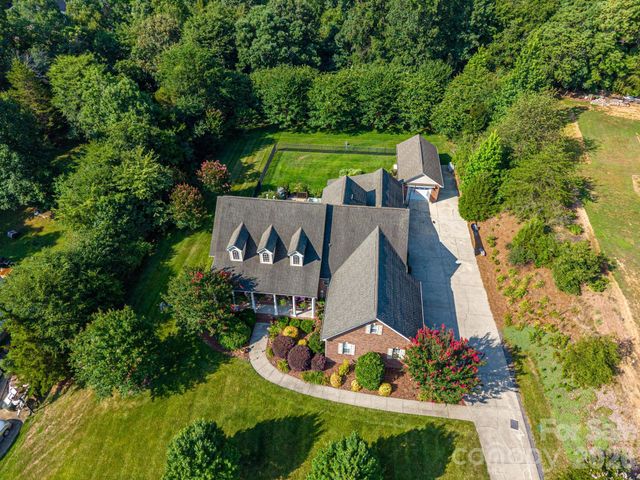 961 Colleton Meadow Drive 37, Clover, SC 29710