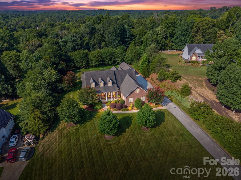 961 Colleton Meadow Drive 37, Clover, SC 29710