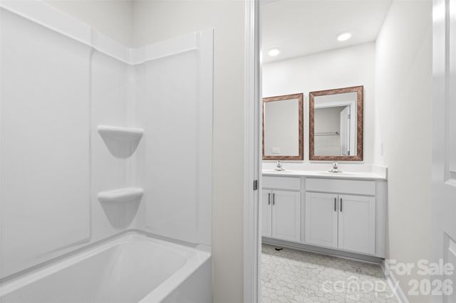 74 Salers Road, Fletcher, NC 28732