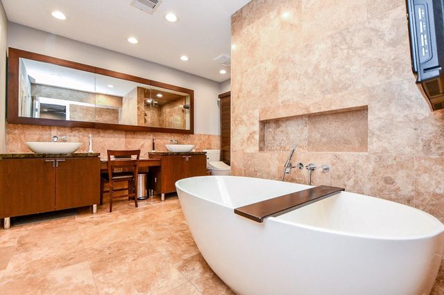 11519 Rocky Bend Drive, Houston, TX 77077