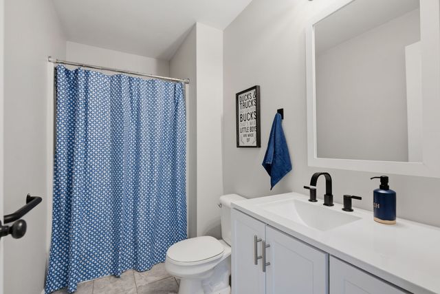 1072 Claylick Rd, White Bluff, TN 37187